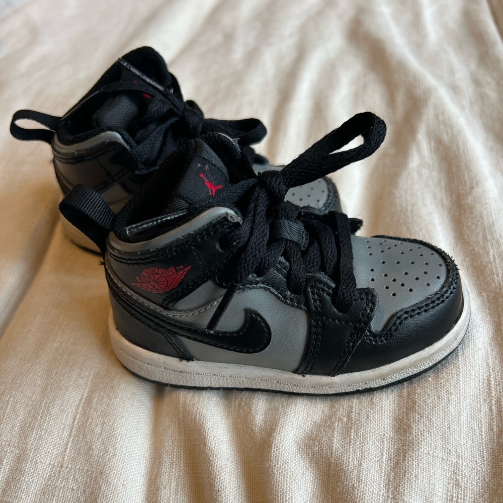 Nike Air Jordan Mid 1 TD Shadow-6C